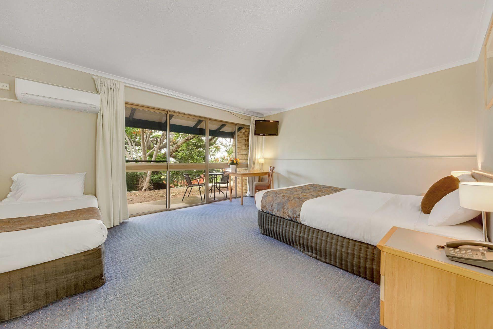 Gladstone Palms Motor Inn Extérieur photo