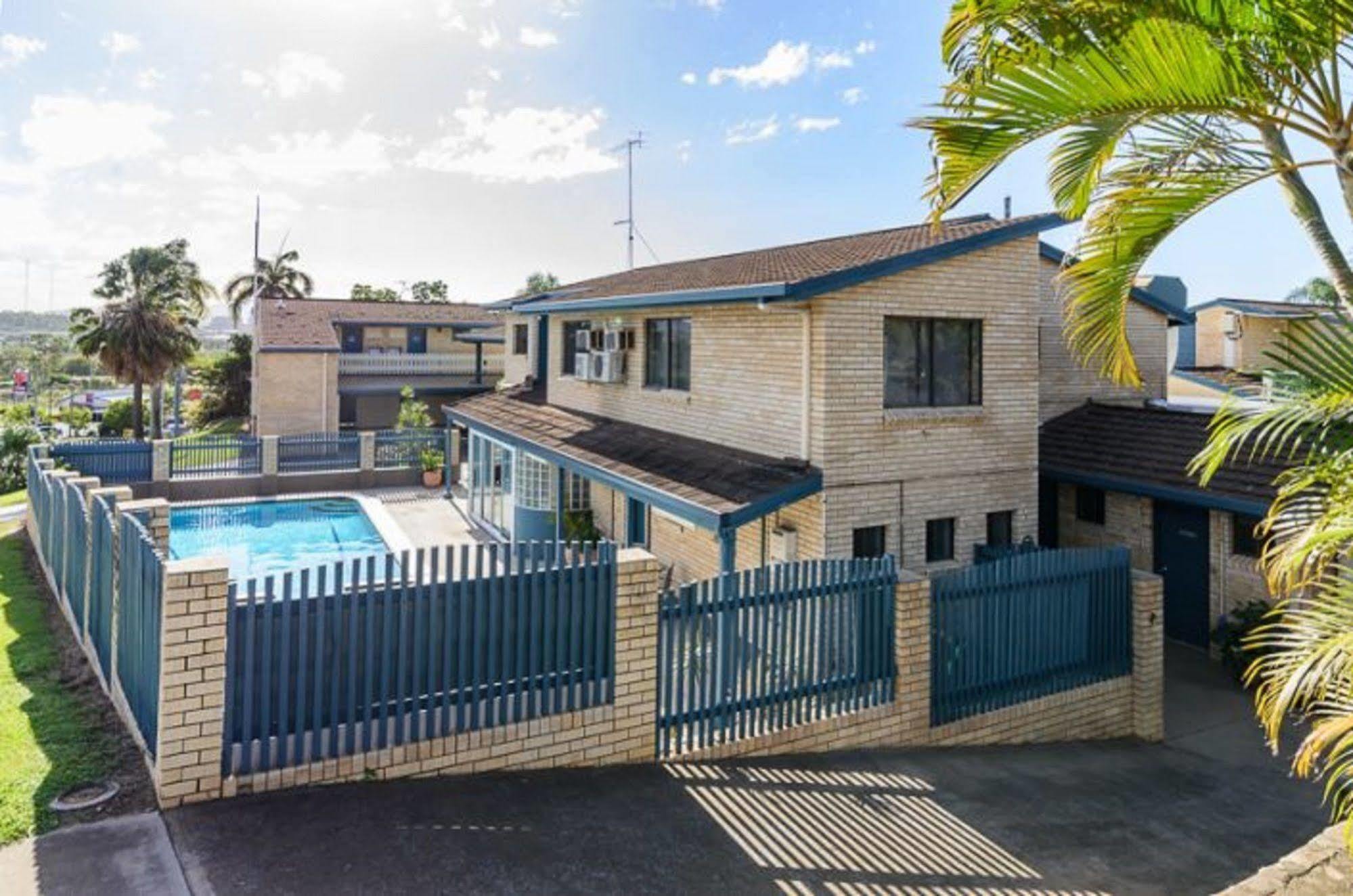 Gladstone Palms Motor Inn Extérieur photo